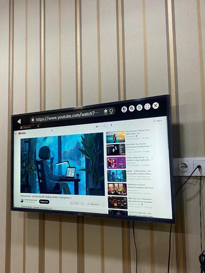 Hostel 4U Бишкек Екстериор снимка